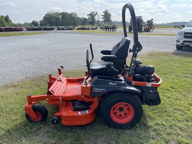 Image of Kubota Z724X equipment image 4