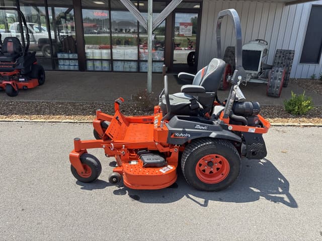 Image of Kubota Z724X equipment image 4