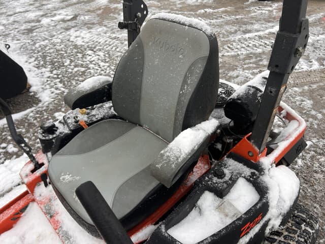 Image of Kubota Z725 equipment image 4