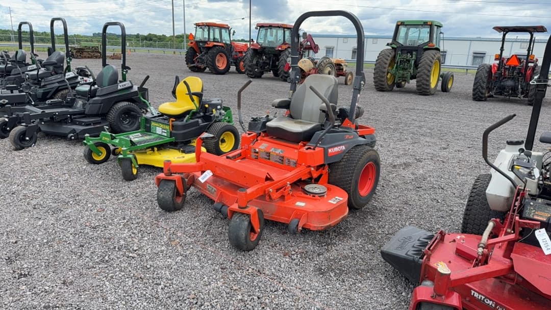 Image of Kubota Z725 Primary image