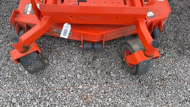Image of Kubota Z725 equipment image 3
