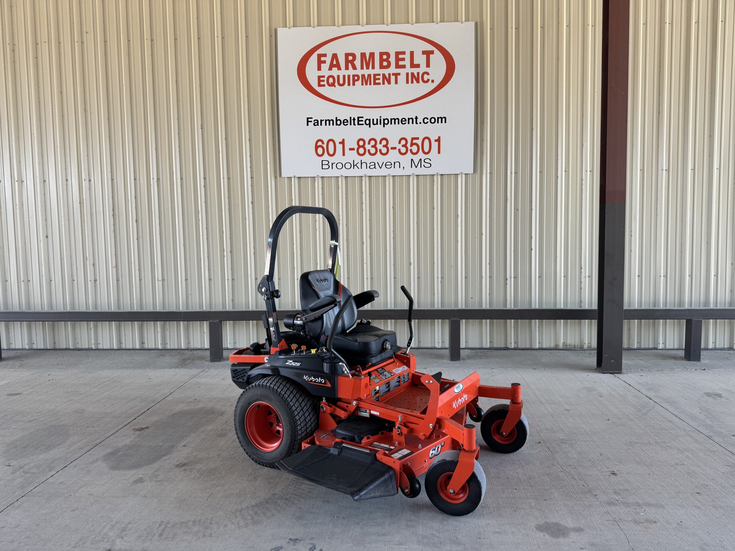 2023 Kubota Z725KH-3-60 Equipment Image0