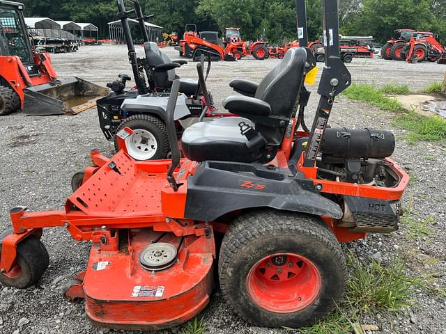 Image of Kubota Z725 equipment image 2