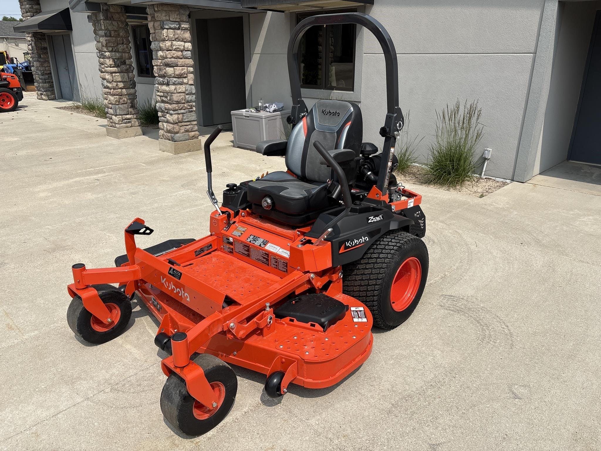Kubota Z726X Equipment Image0