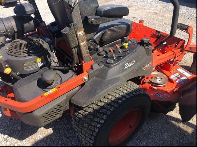 Image of Kubota Z726X equipment image 3