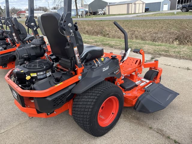 Image of Kubota Z726X equipment image 2