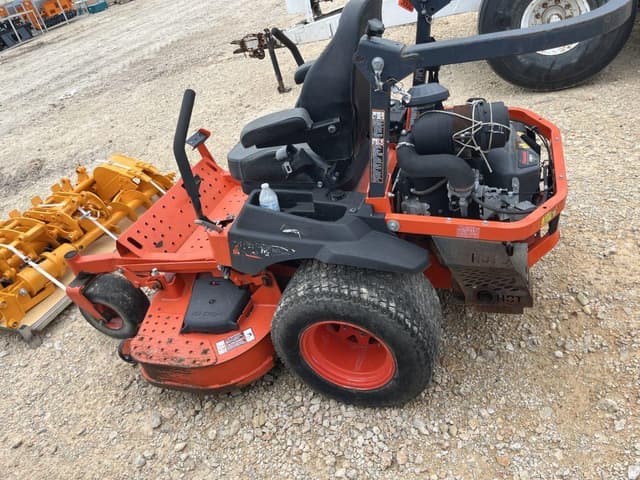 Image of Kubota Z726X equipment image 4