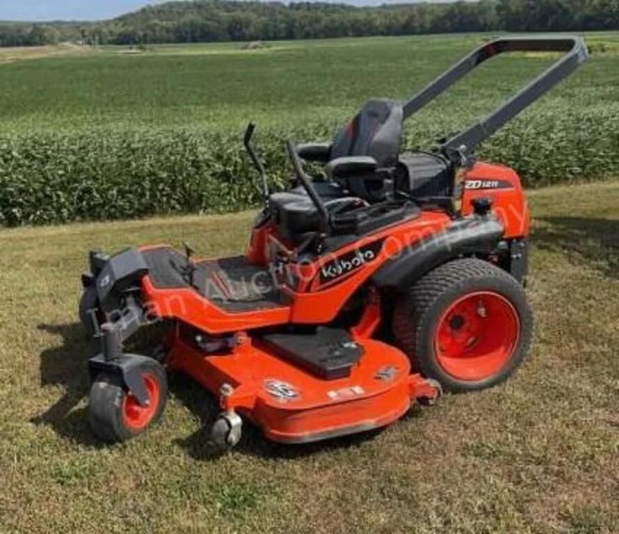 Kubota ZD1211 Equipment Image0