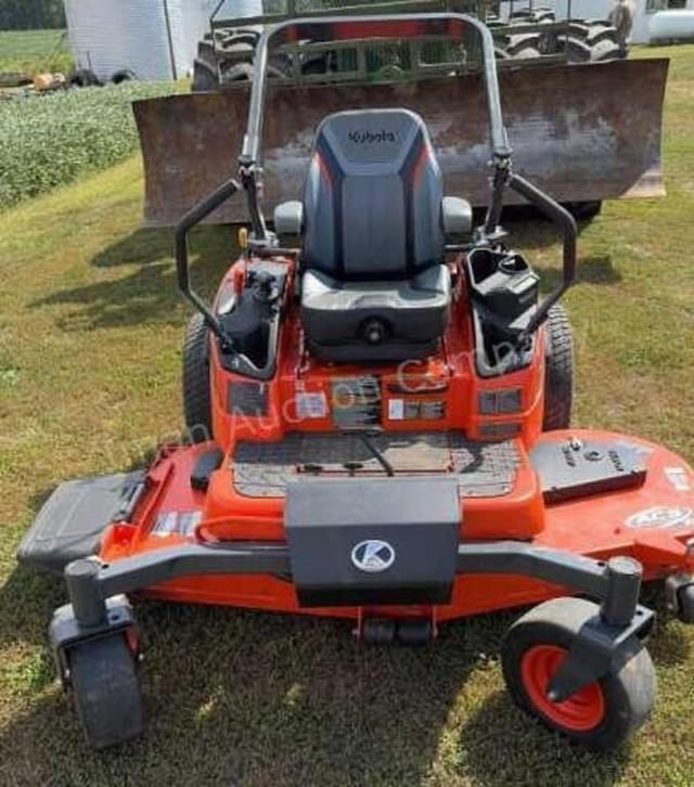 Image of Kubota ZD1211 equipment image 2
