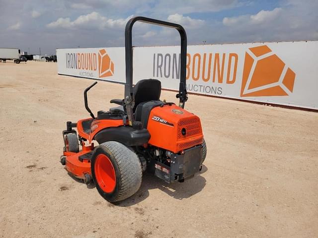Image of Kubota ZD1211 equipment image 2
