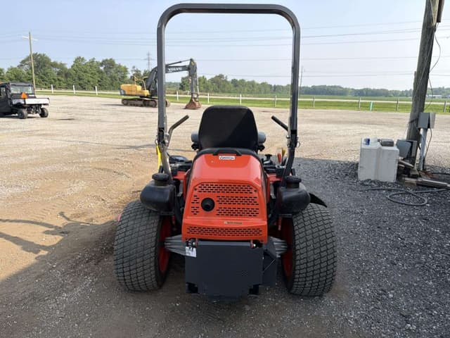 Image of Kubota ZD1211 equipment image 3