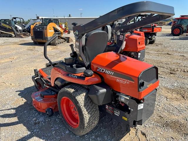 Image of Kubota ZD1011 equipment image 4