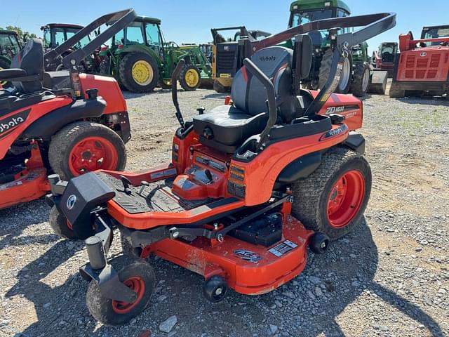Image of Kubota ZD1011 equipment image 2