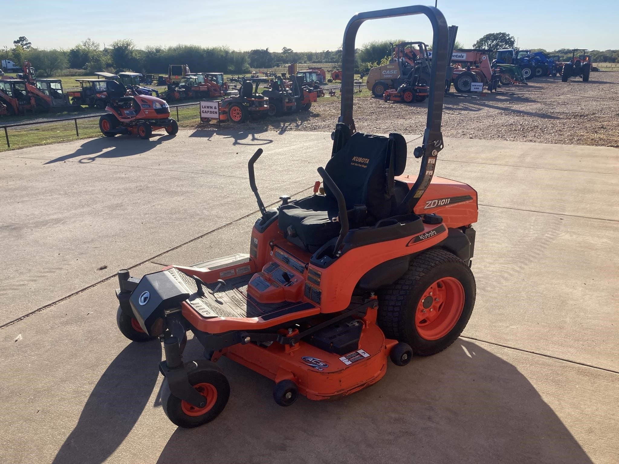 2020 Kubota ZD1011 Equipment Image0