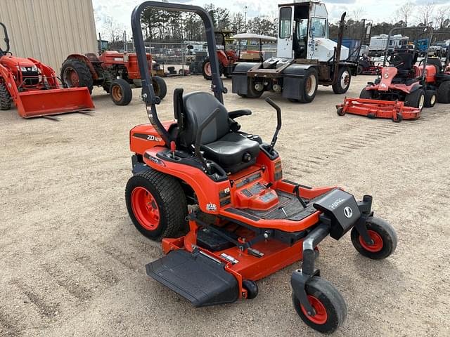 Image of Kubota ZD1011 equipment image 4