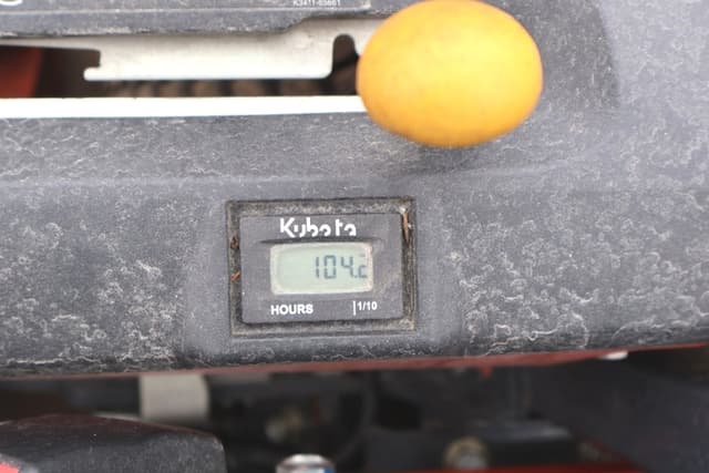 Image of Kubota ZD1021 equipment image 4