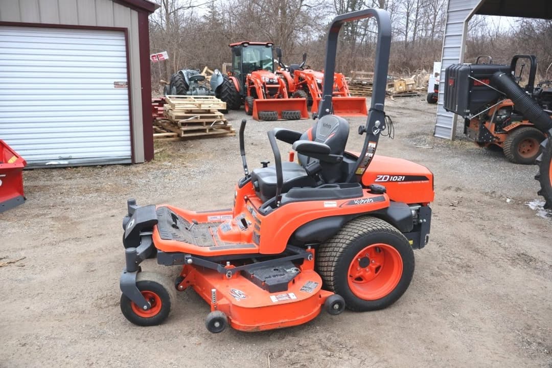 Image of Kubota ZD1021 Primary image