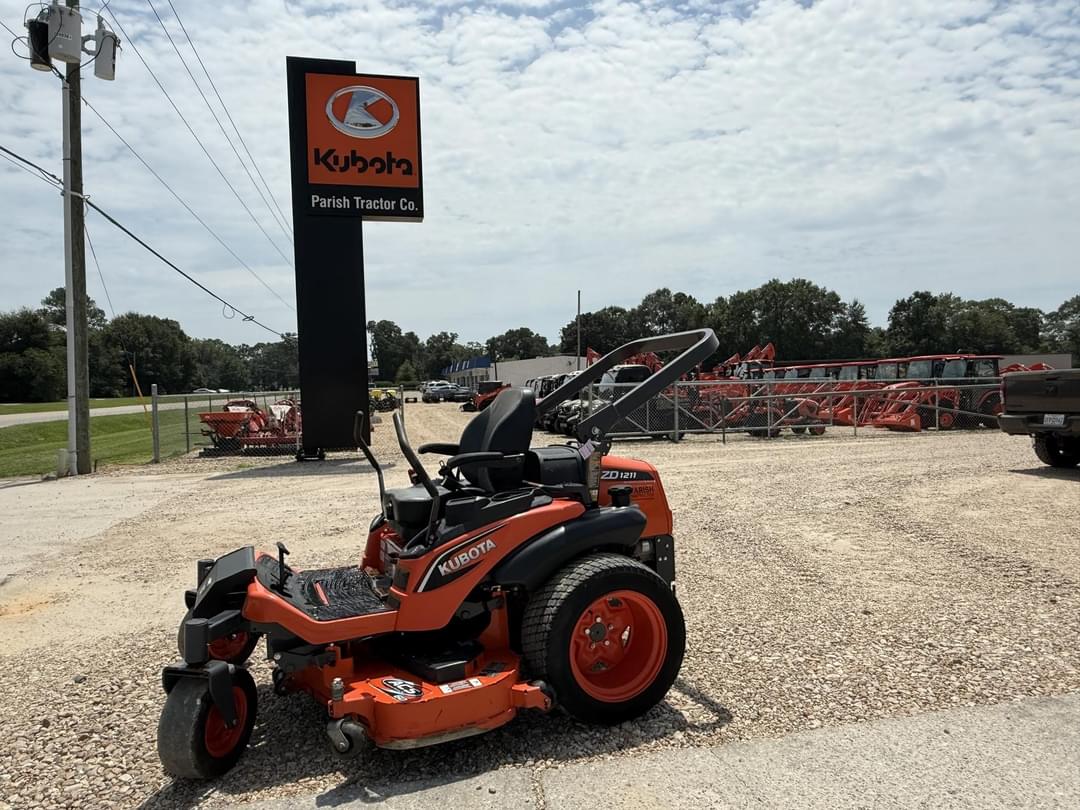 Image of Kubota ZD1211 Image 1
