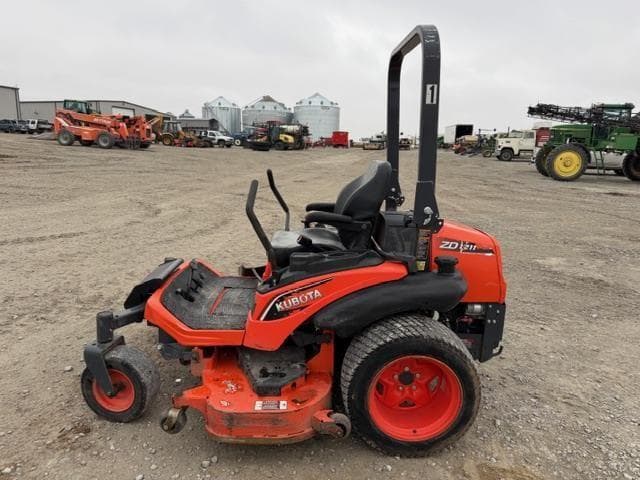 Image of Kubota ZD1211 equipment image 1