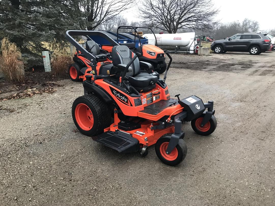 Image of Kubota ZD1211 Primary image