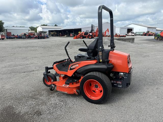 Image of Kubota ZD1211 equipment image 3