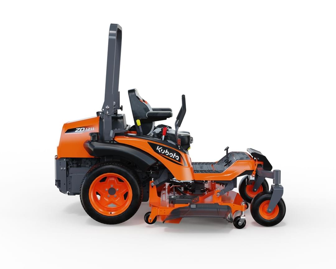 Image of Kubota ZD1211 Image 0