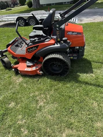 Main image Kubota ZD1211