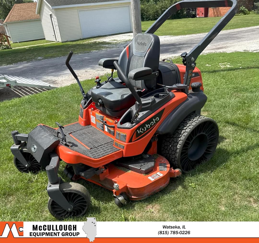 Image of Kubota ZD1211 Image 1