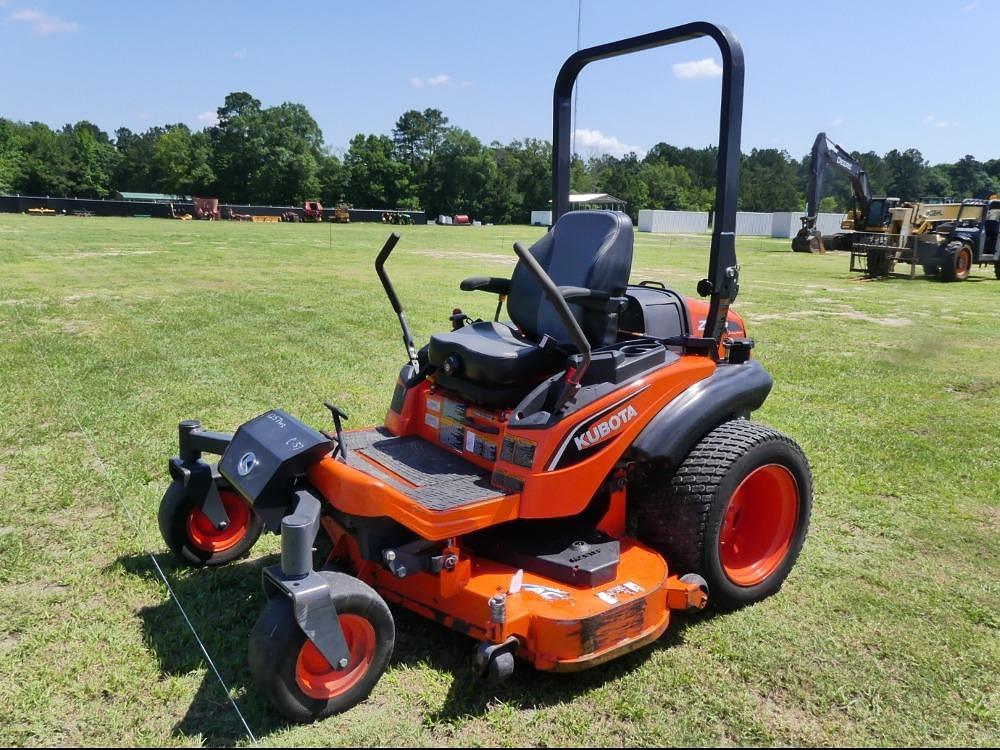 Image of Kubota ZD1211 Primary image