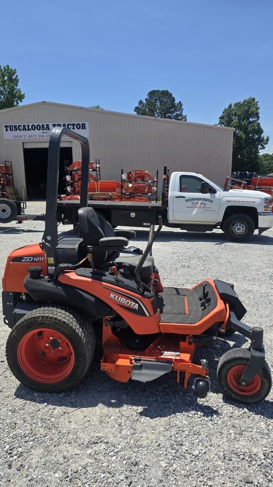 Image of Kubota ZD1211-3-60 Primary Image