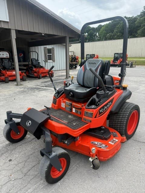 Image of Kubota ZD1211-3-60 Image 0