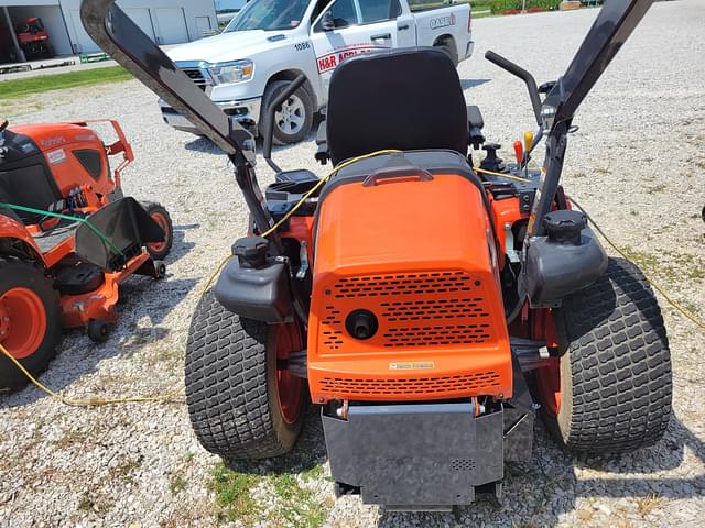 Image of Kubota ZD1211 equipment image 4