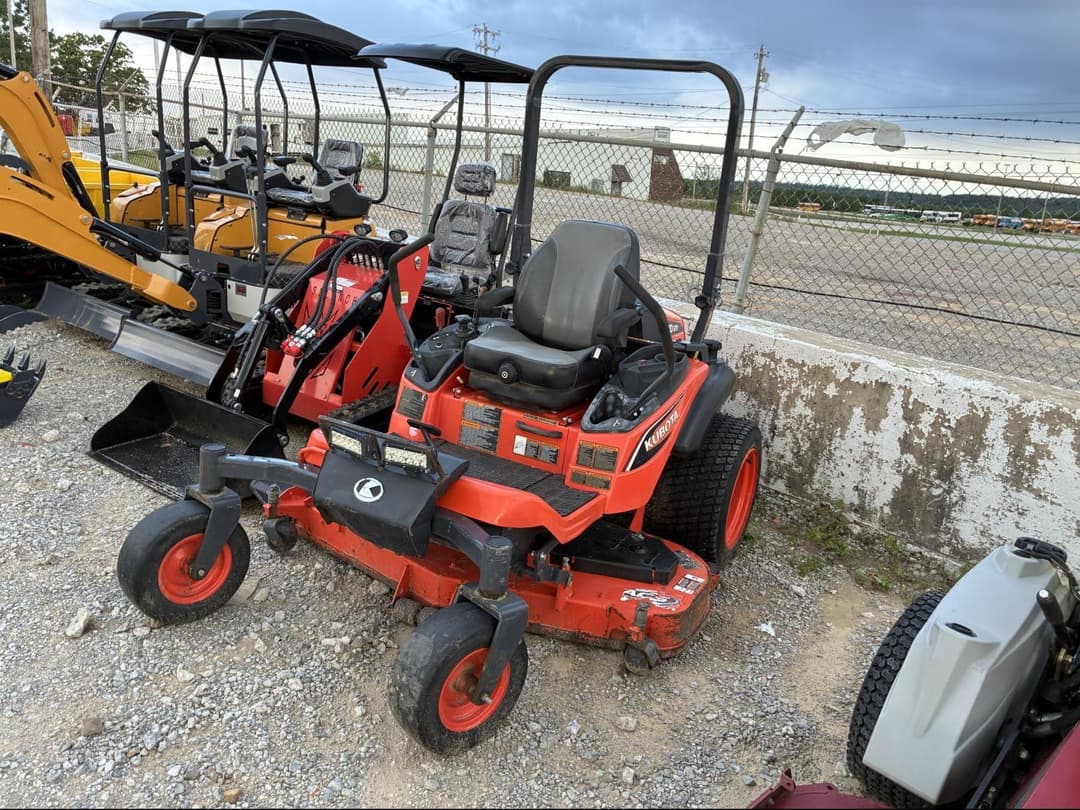 Image of Kubota ZD1211 Primary image
