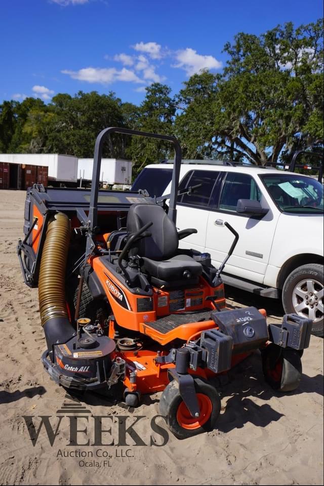 Image of Kubota ZD1211 equipment image 1