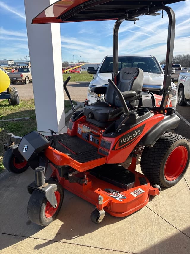 Image of Kubota ZD1211 equipment image 3