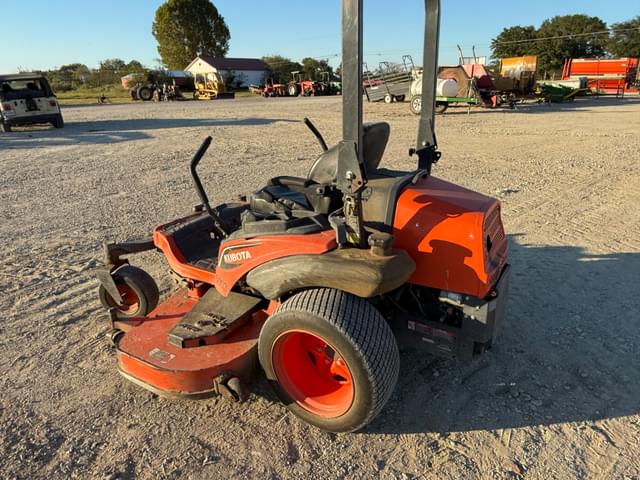 Image of Kubota ZD1211 equipment image 2
