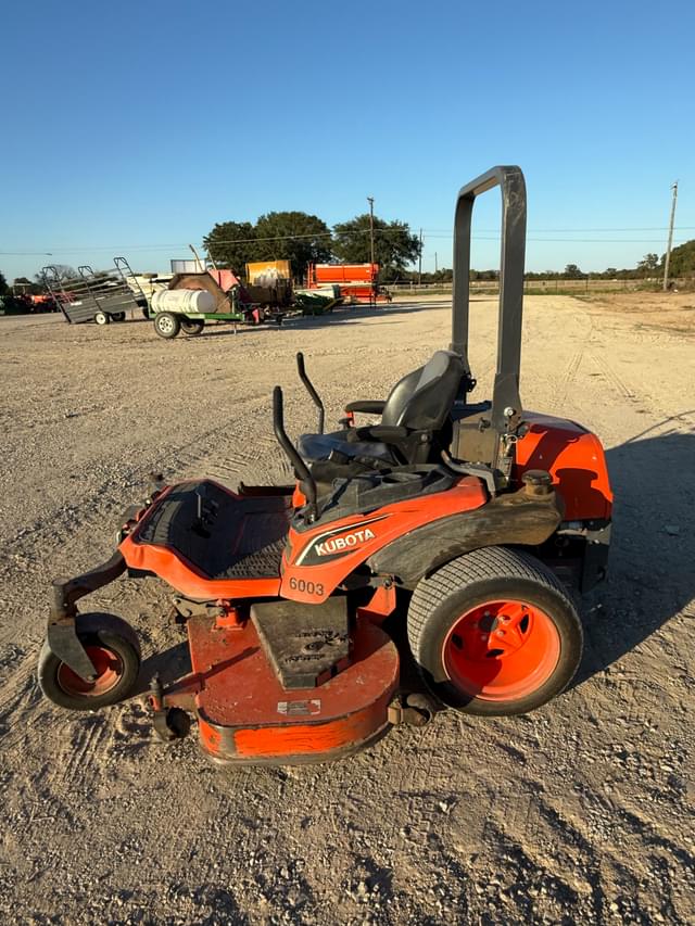 Image of Kubota ZD1211 equipment image 1