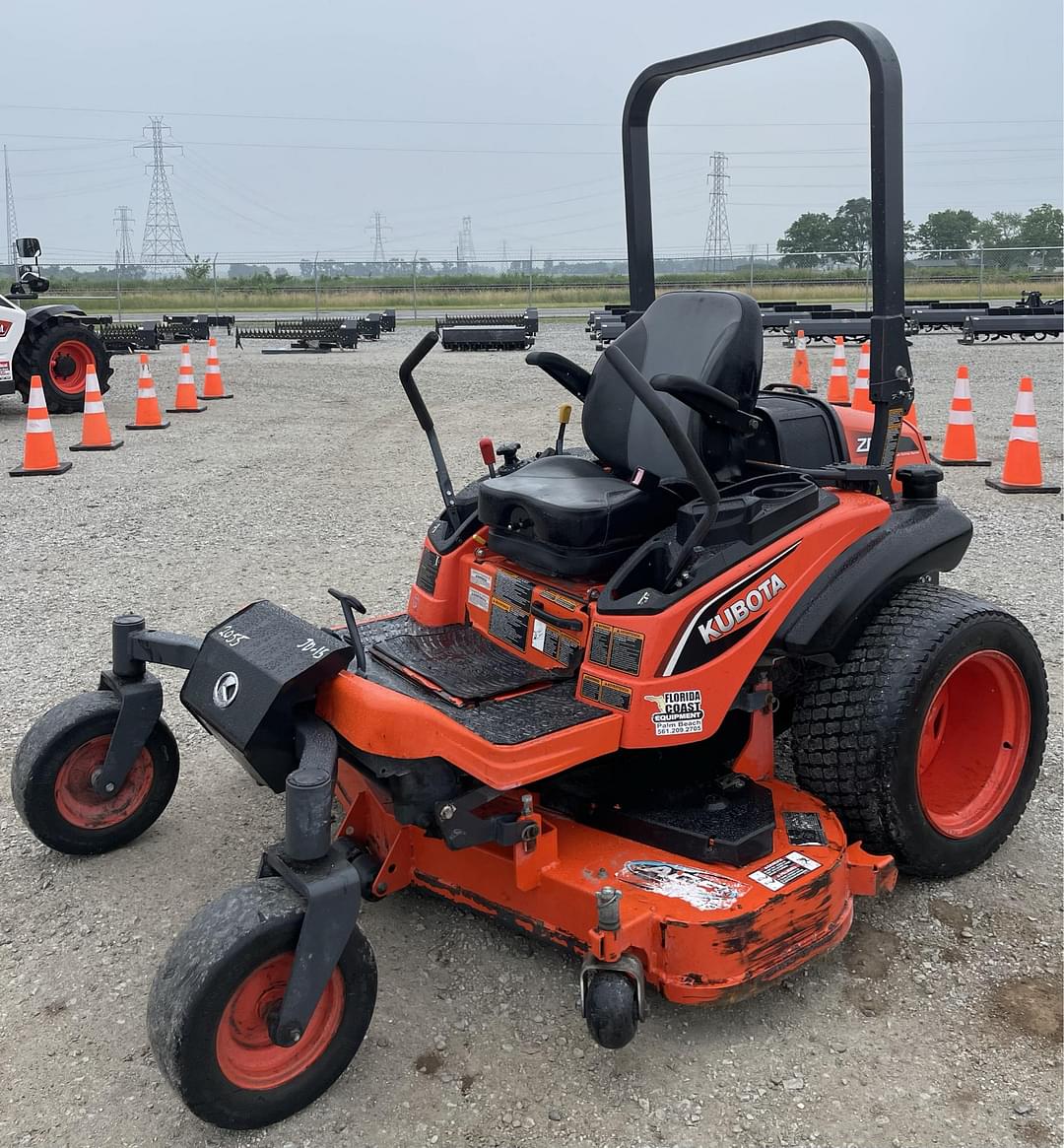 Image of Kubota ZD1211 Primary image