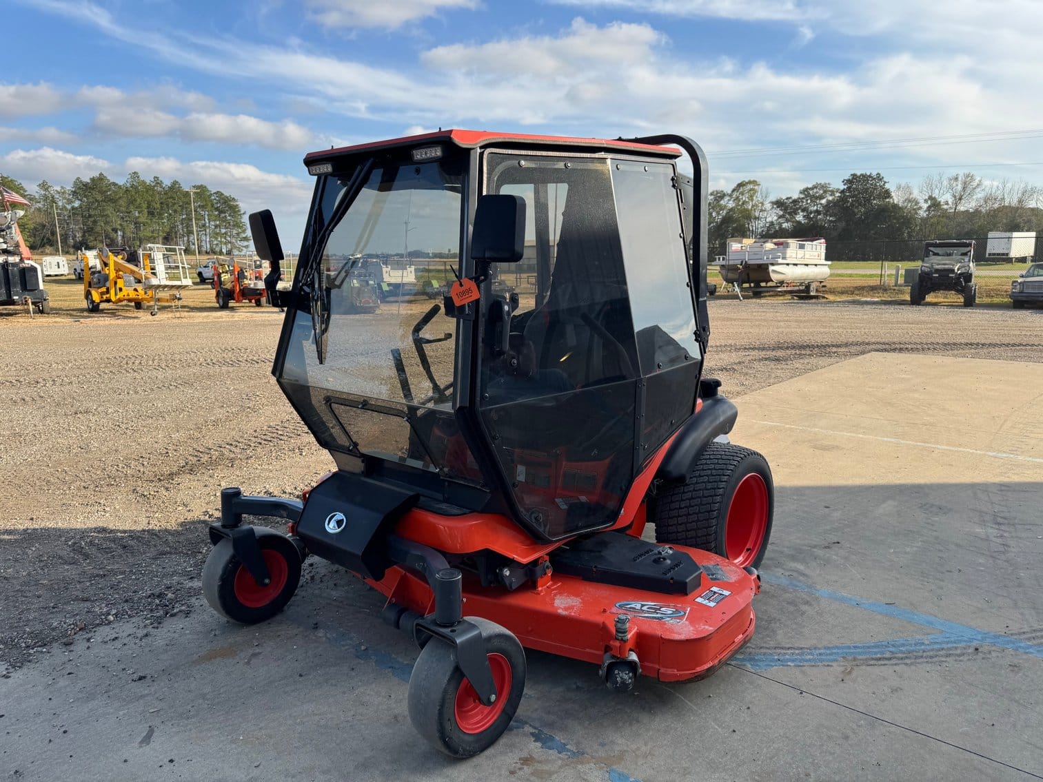 Kubota ZD1211 Equipment Image0