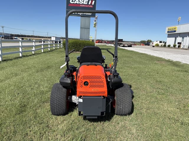 Image of Kubota ZD1211 equipment image 3