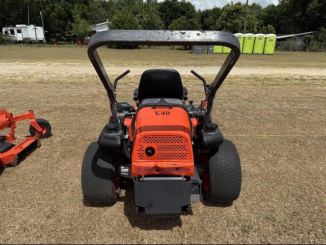 Image of Kubota ZD1211 equipment image 3