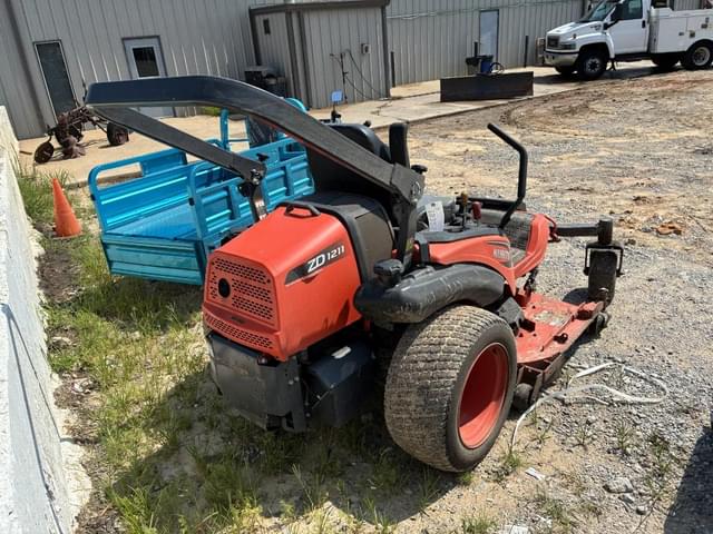Image of Kubota ZD1211 equipment image 2
