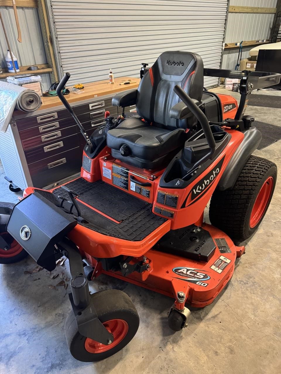 2024 Kubota ZD1211 Equipment Image0