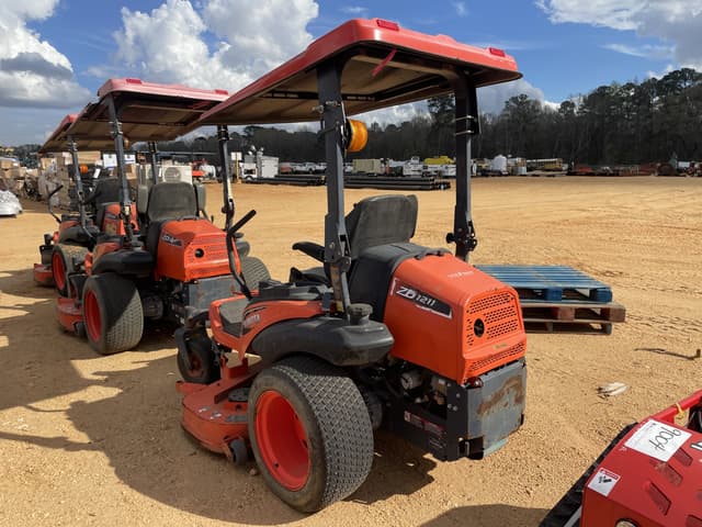 Image of Kubota ZD1211 equipment image 2