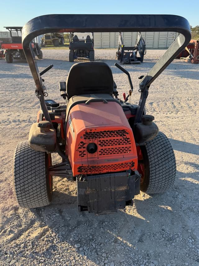 Image of Kubota ZD1211 equipment image 2