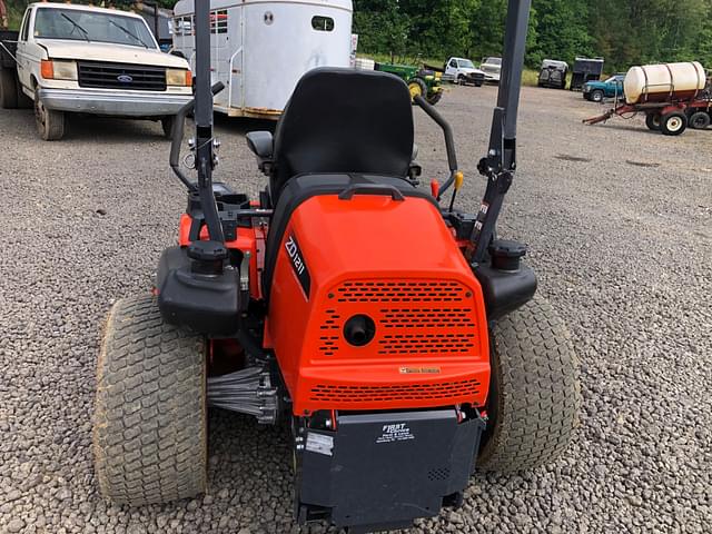 Image of Kubota ZD1211 equipment image 4