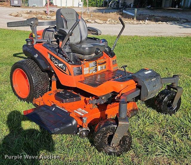 Image of Kubota ZD1211 equipment image 2