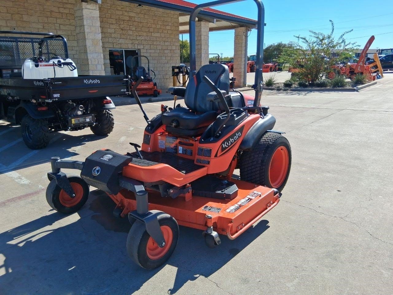 2025 Kubota ZD1211L Equipment Image0