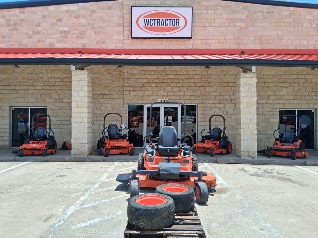 Image of Kubota ZD1211L Image 0