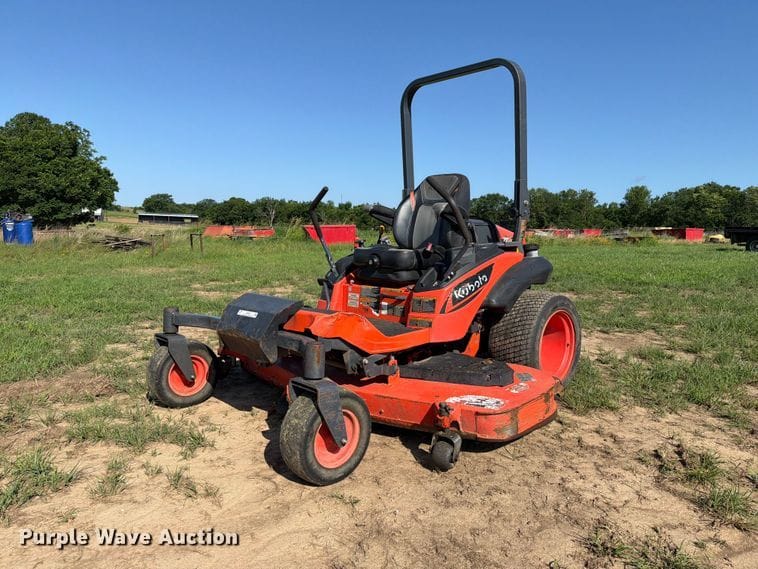 Kubota ZD1211L Equipment Image0